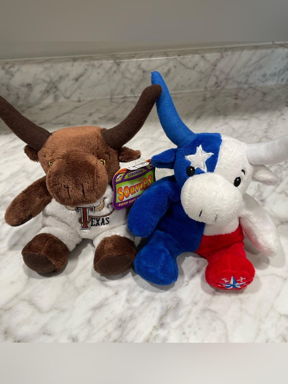 Texas Longhorn Plush Bundle Souvies UT & Texas Flag Soft Stuffed Animal Set